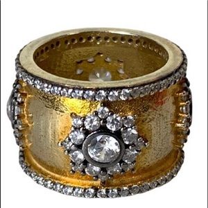 Size 7 .925 Gold-Pleated Embellished Ring.